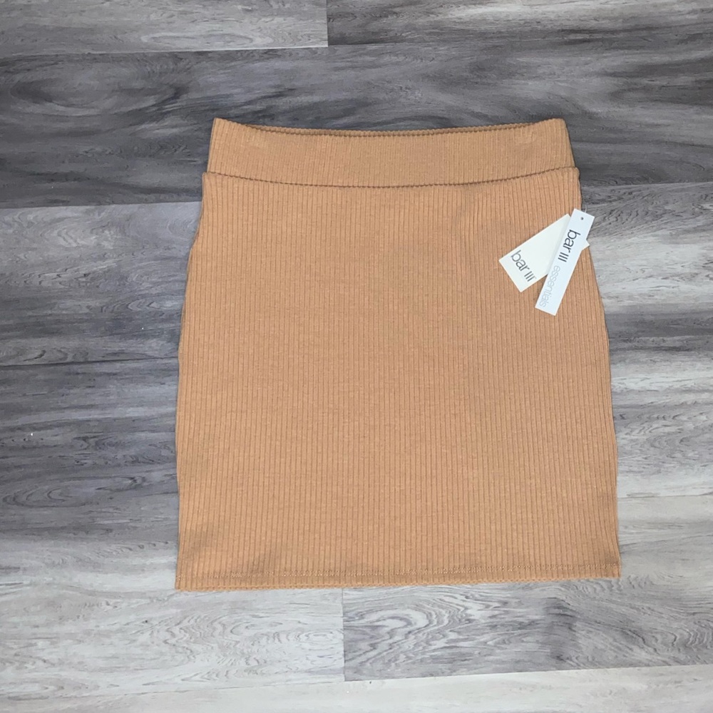🆕 Bar III Essentials Ribbed Body Con Mini Skirt